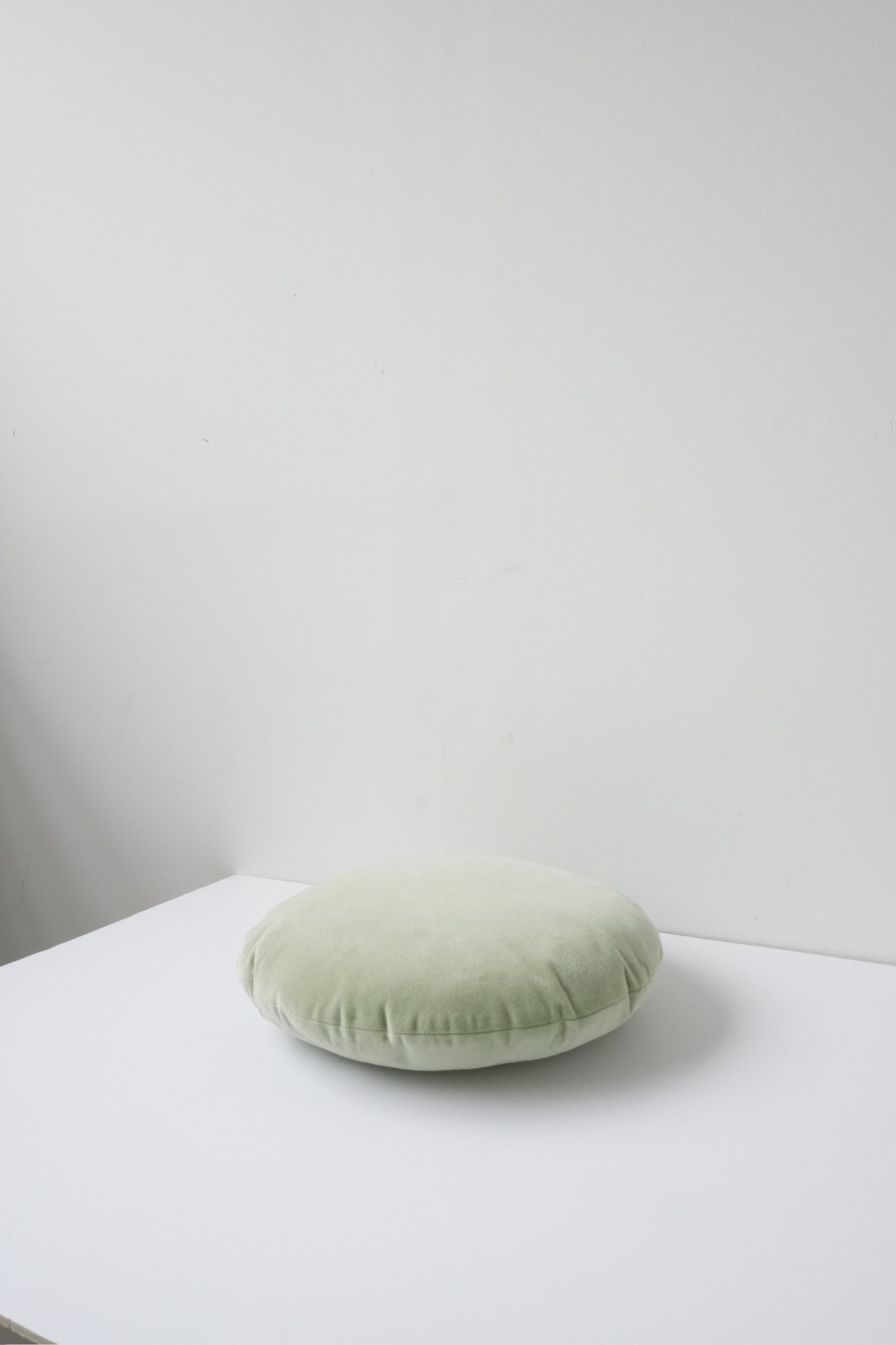 DISC CUSHION BY KLAY