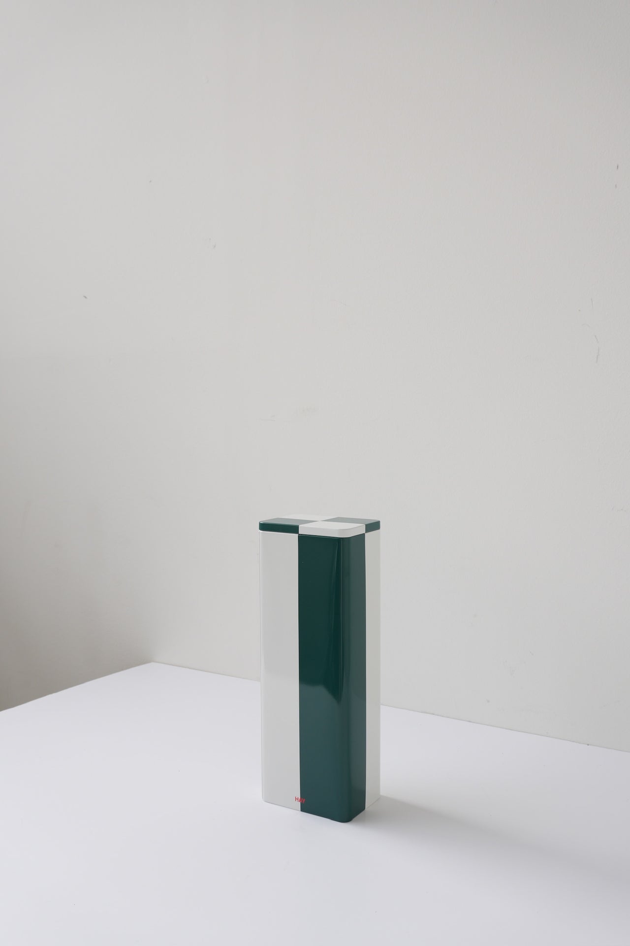 TIN CONTAINER BY HAY