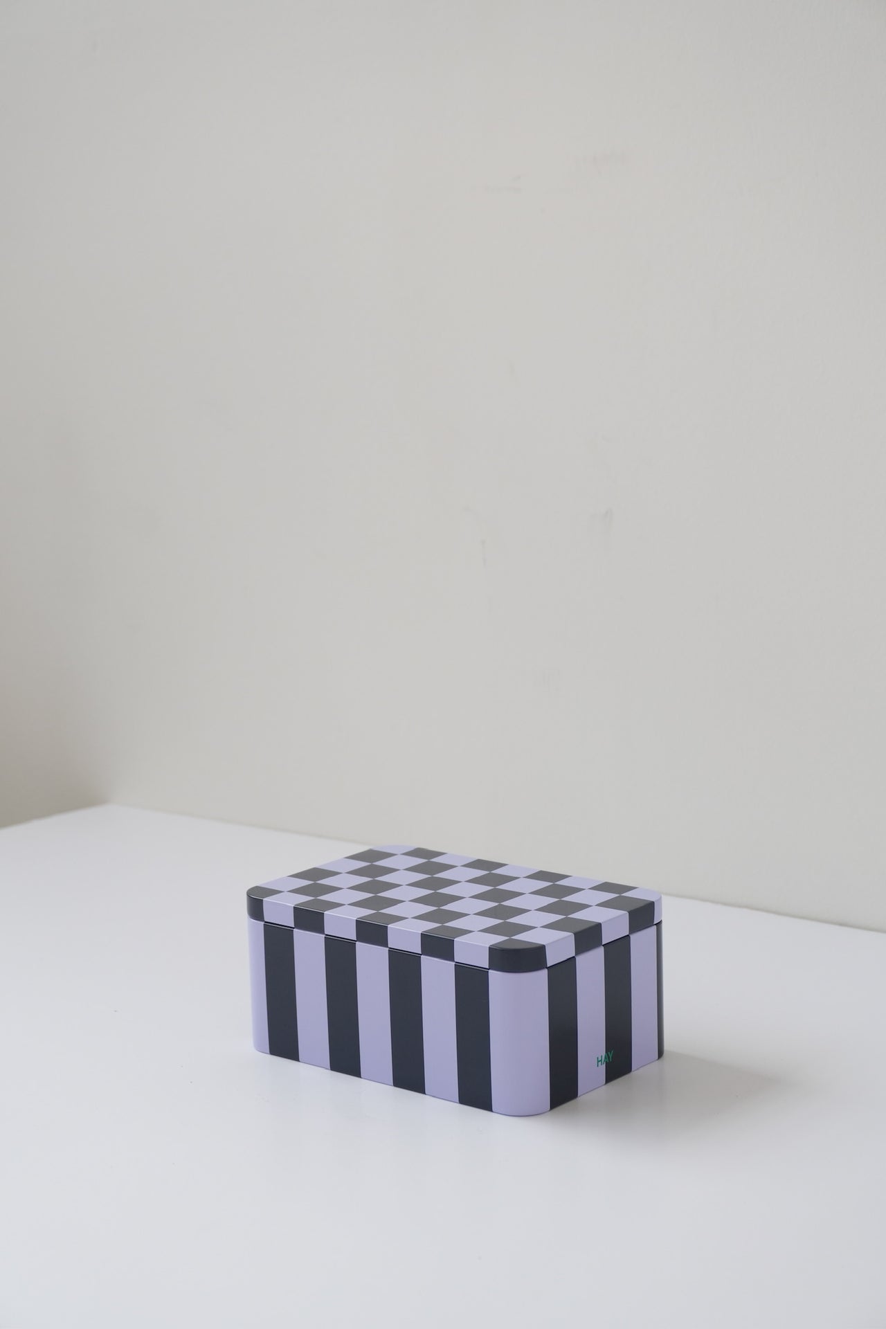 TIN CONTAINER S BY HAY