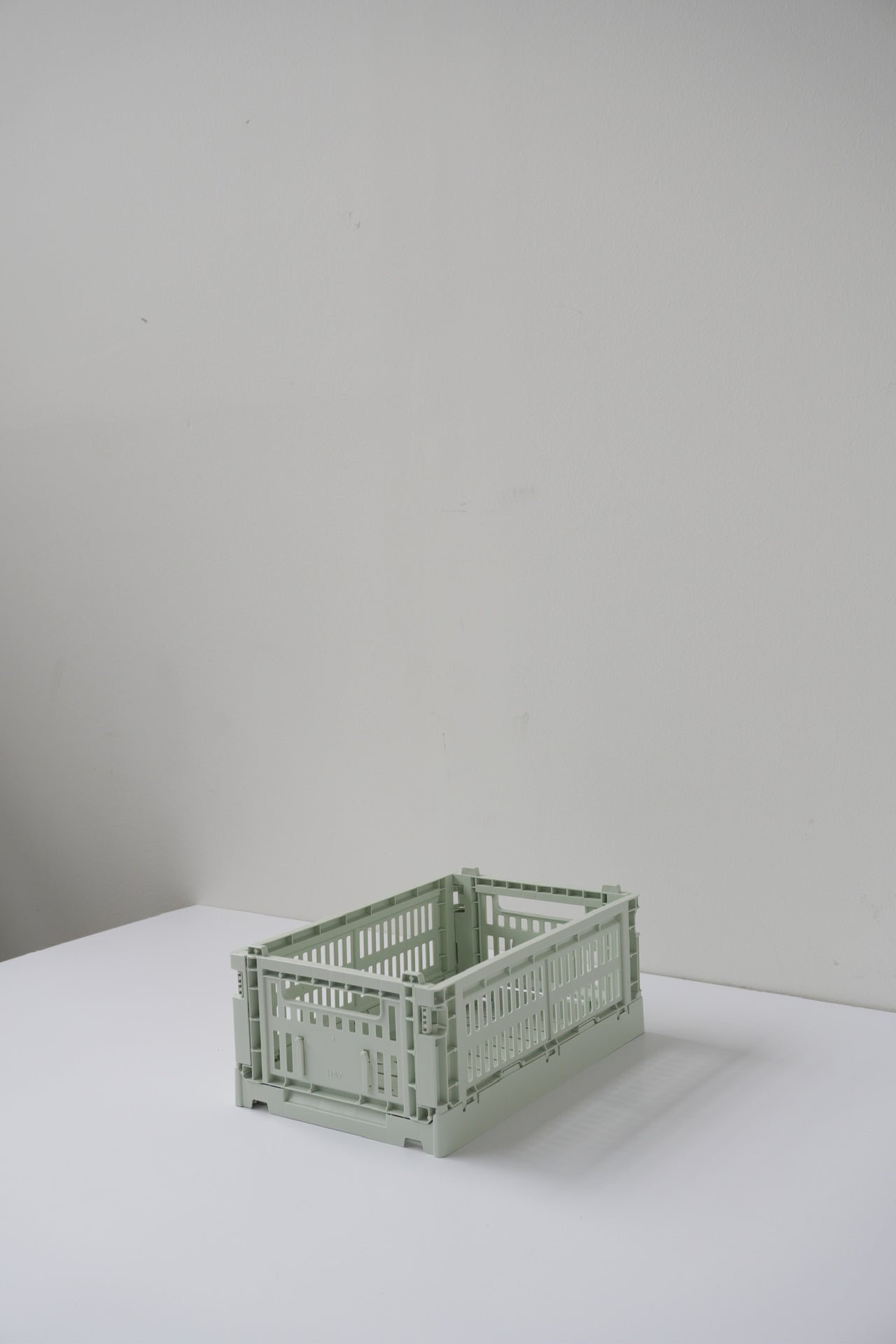 Colour Crate S by HAY