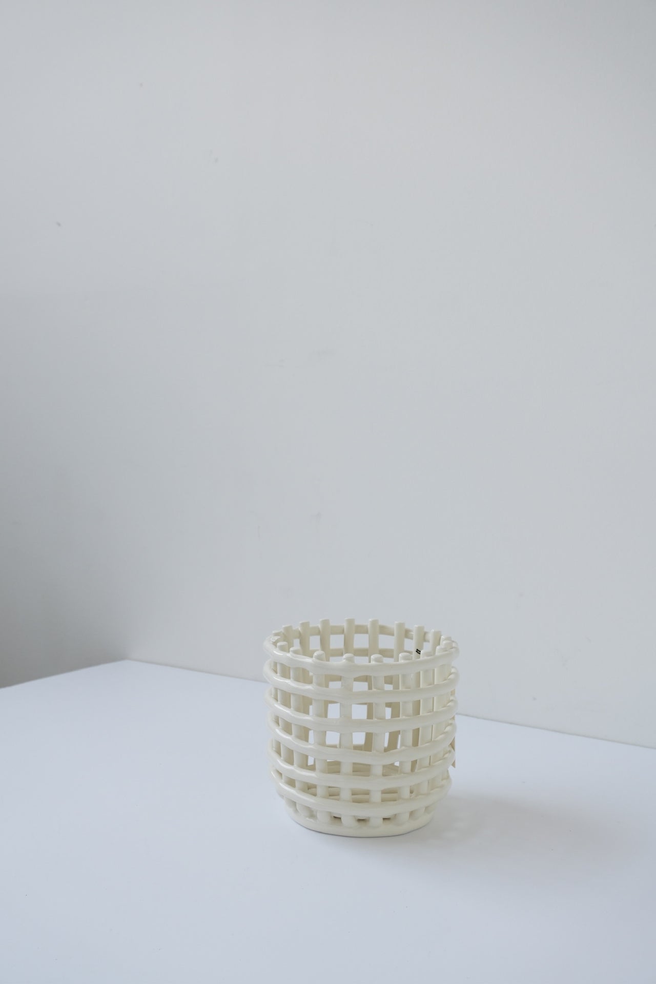 CERAMIC BASKET BY FERM LIVING