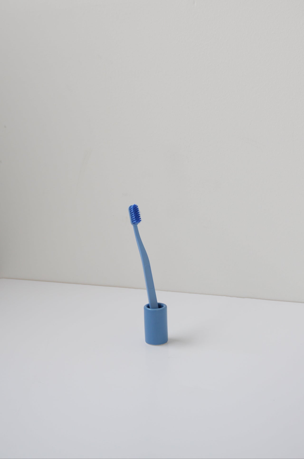 TANN TOOTHBRUSH BY HAY