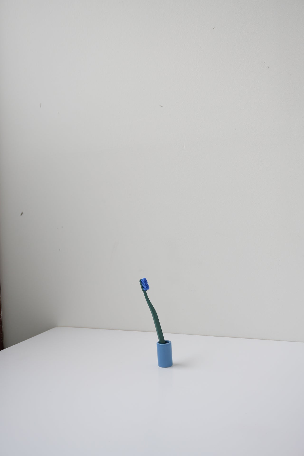 TANN TOOTHBRUSH BY HAY