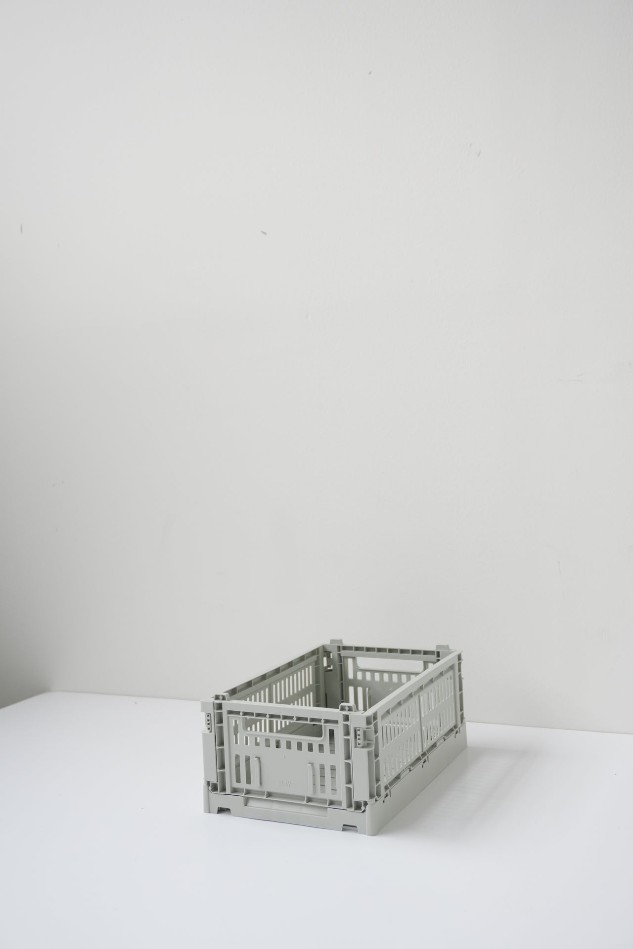 Colour Crate S by HAY