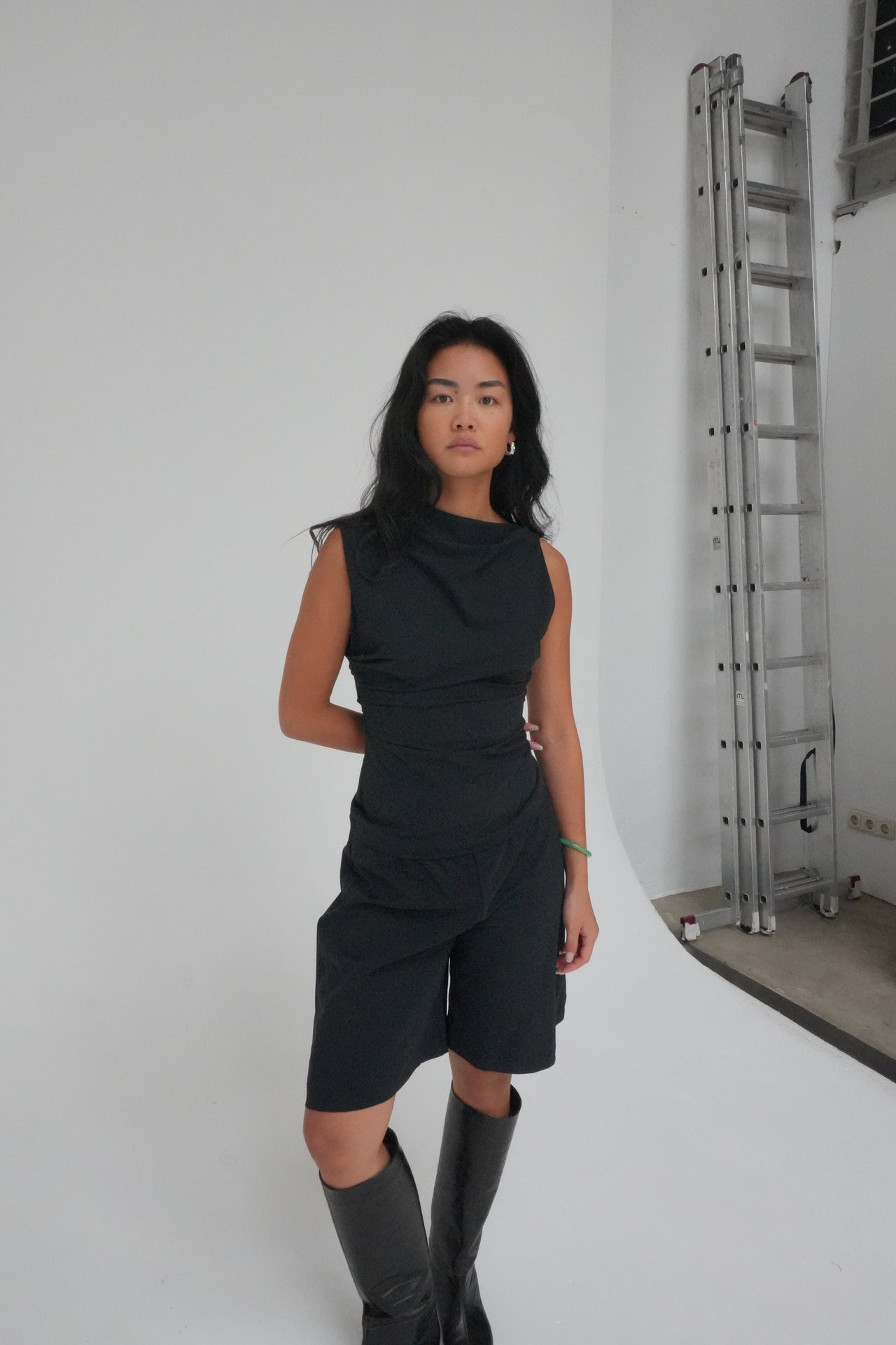 ASYMMETRIC SLEEVELESS TOP BY REYÈM