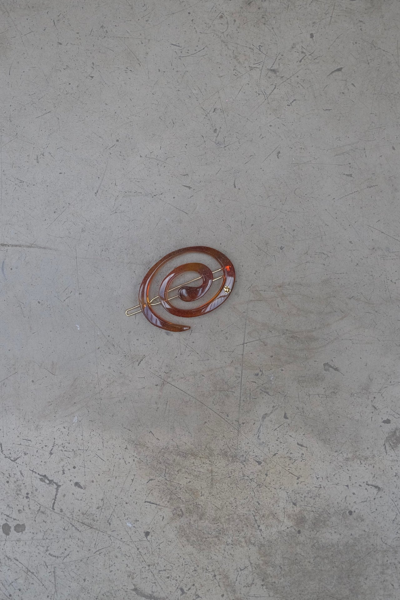 SMALL SPIRAL CLIP BY TURTLESTORY
