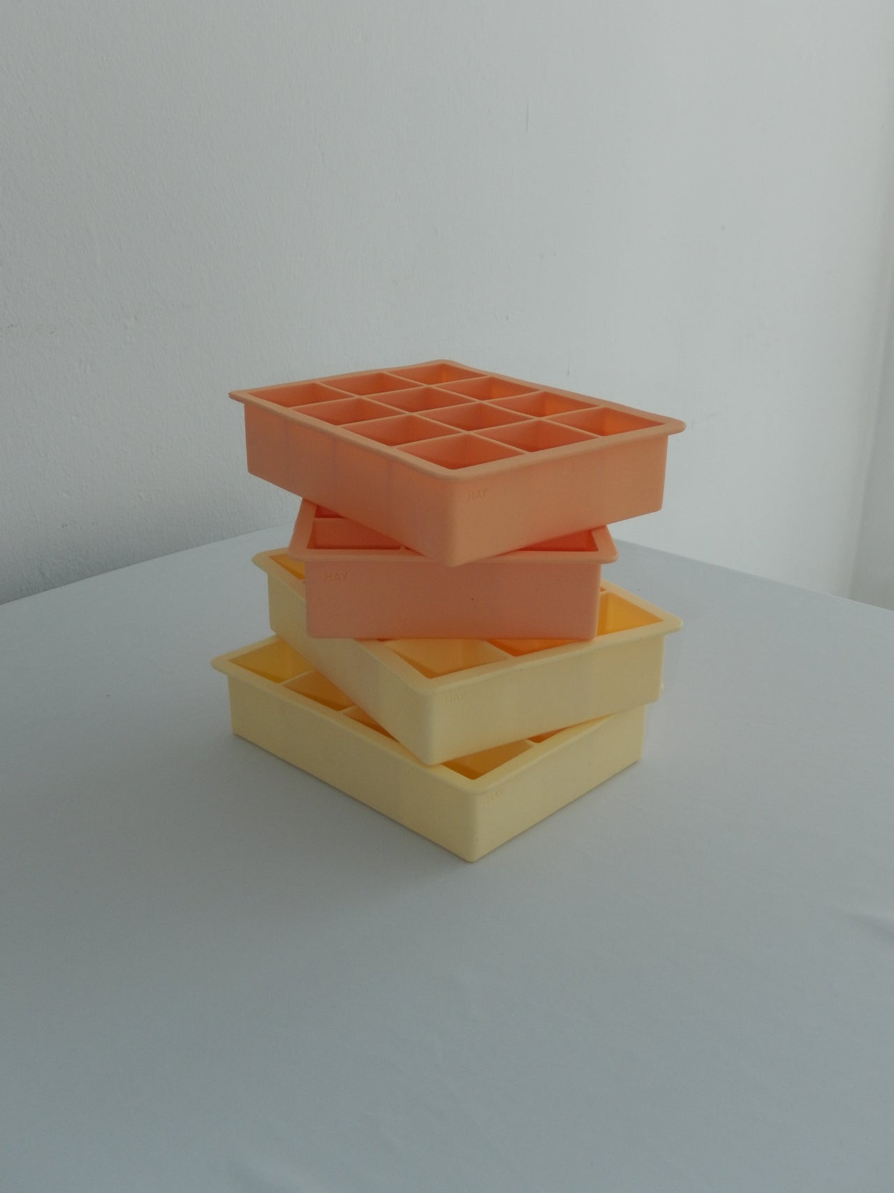 ICE CUBE TRAY BY HAY