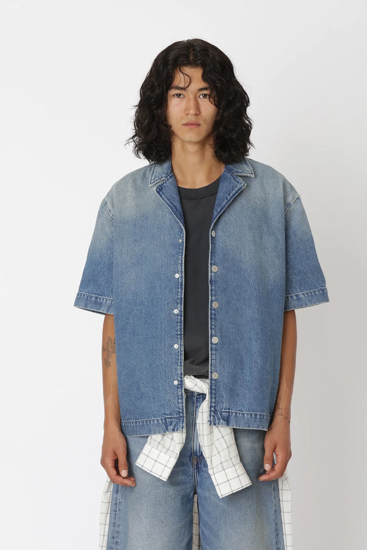 DESMOND DENIM SHIRT BY WON HUNDRED