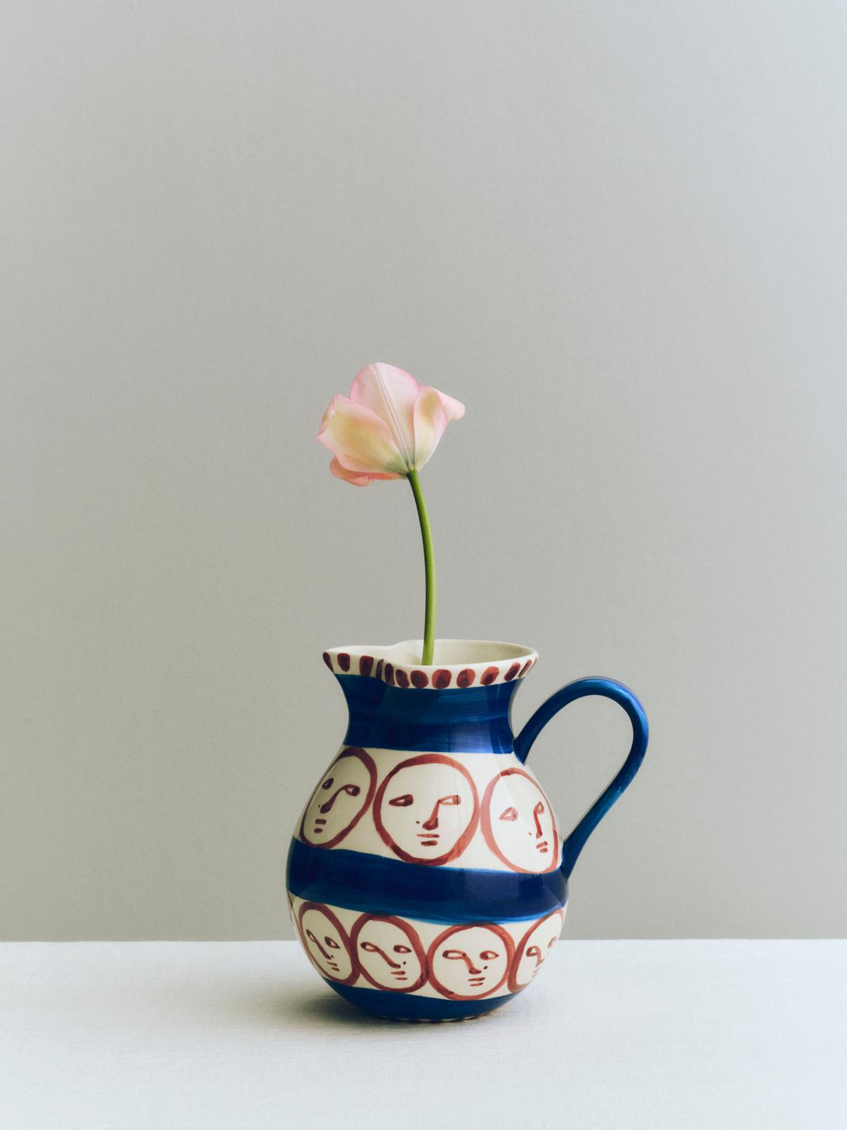 LA PITTURA JUG BY HAY