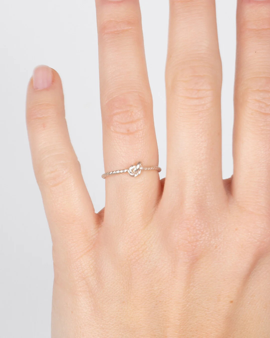 ROPE KNOT RING BY ORFÈVRE