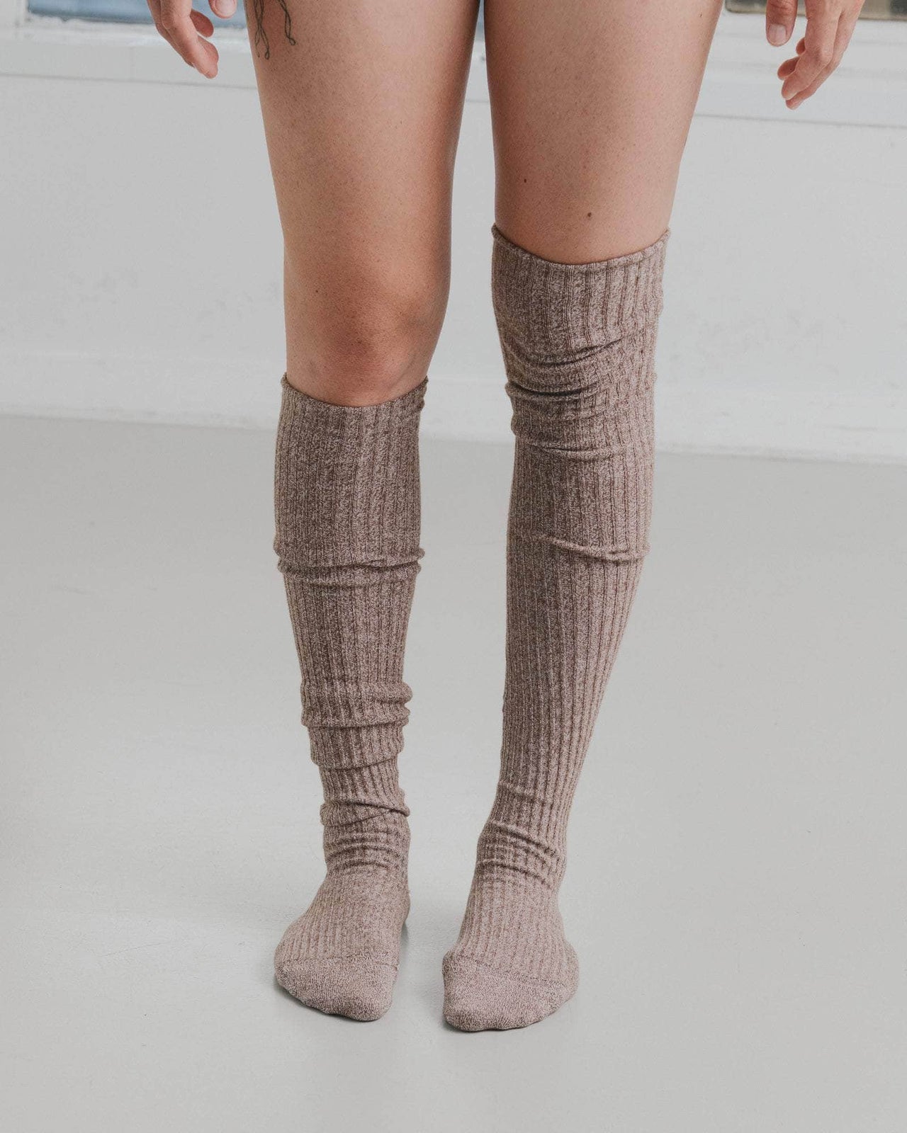 OVERKNEE SOCKS BY BASERANGE