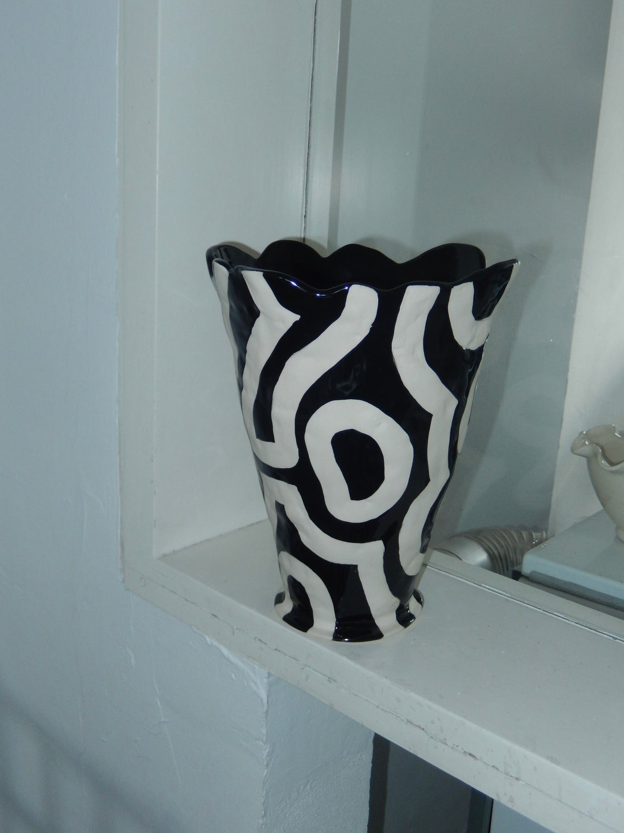 Jessica Hans Shadow Vase by Hay