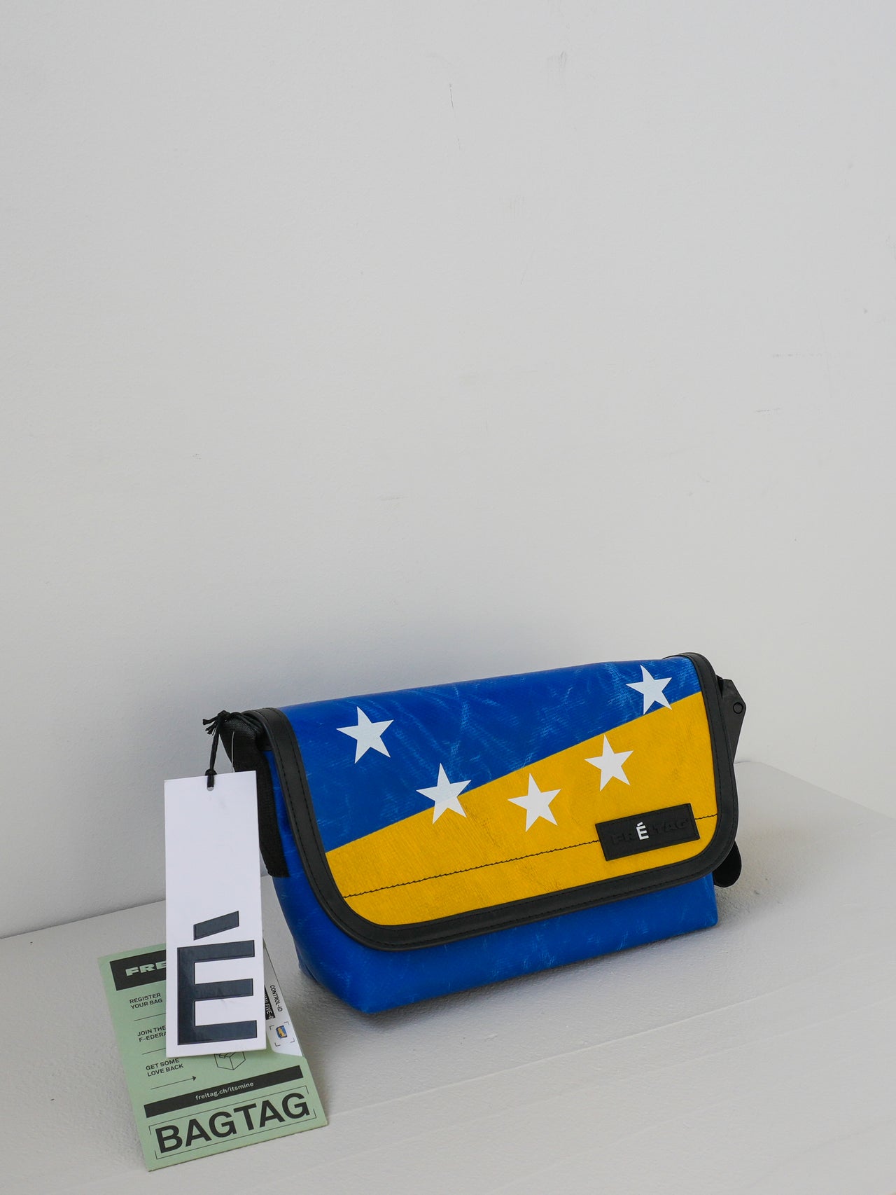 Freitag x Etudes