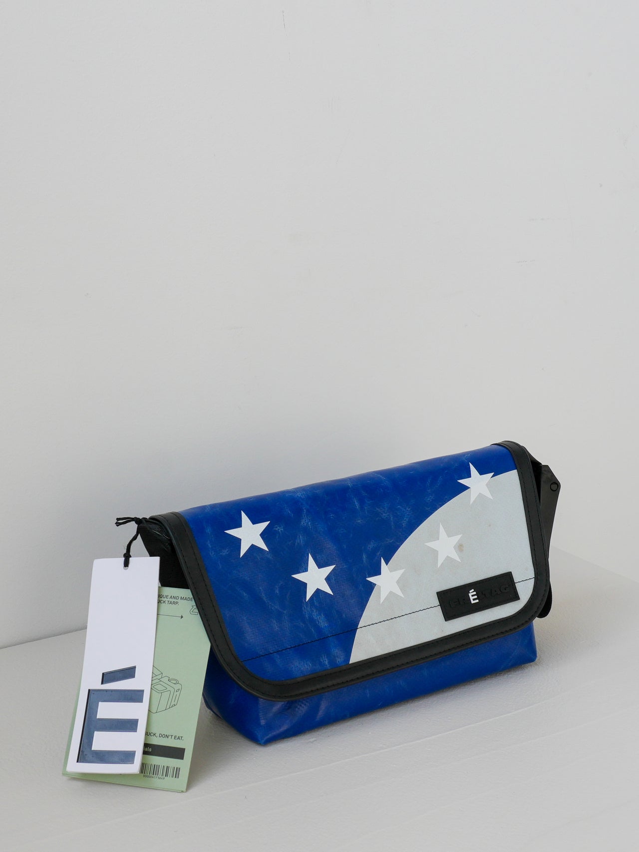 Freitag x Etudes