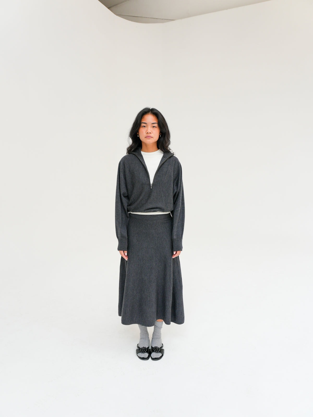 THERES skirt in anthra by Drykorn