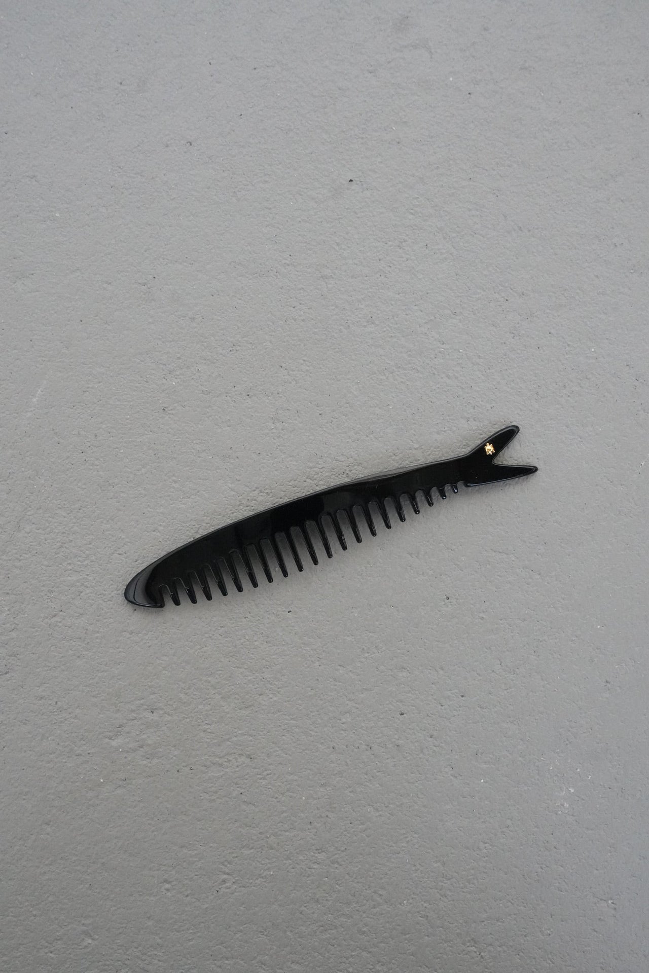 SARDINE COMB BY TURTLESTORY