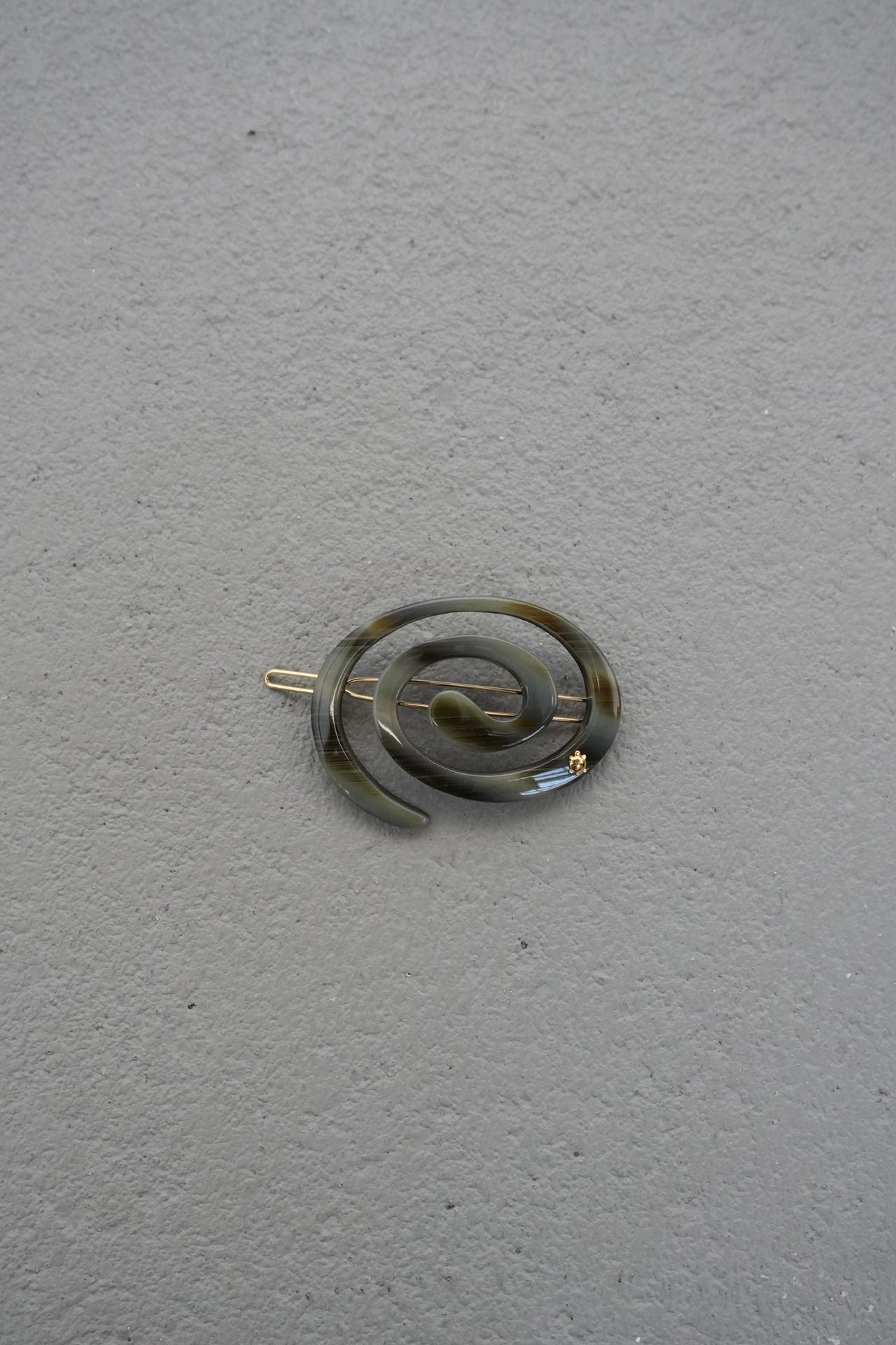 SMALL SPIRAL CLIP BY TURTLESTORY