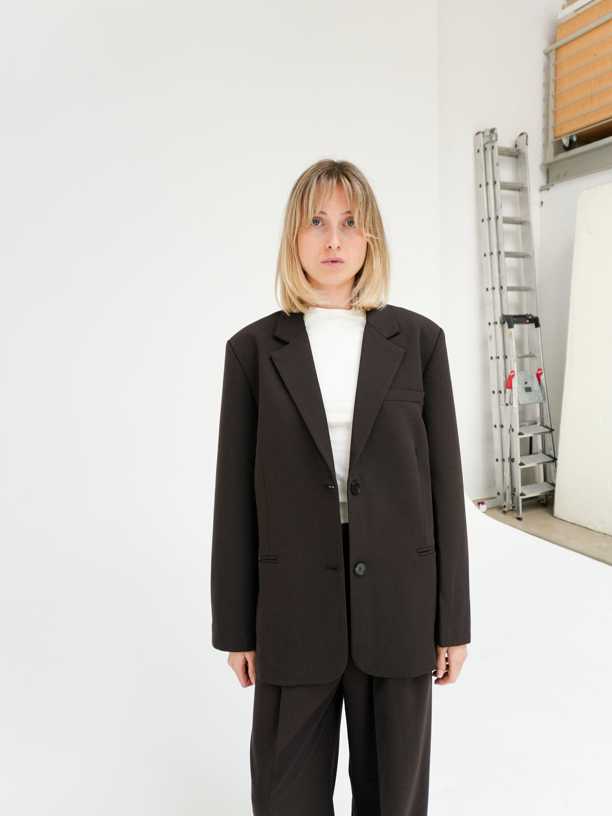 ACARIO BLAZER IN CHOCOLATE BY GRACE & MILA