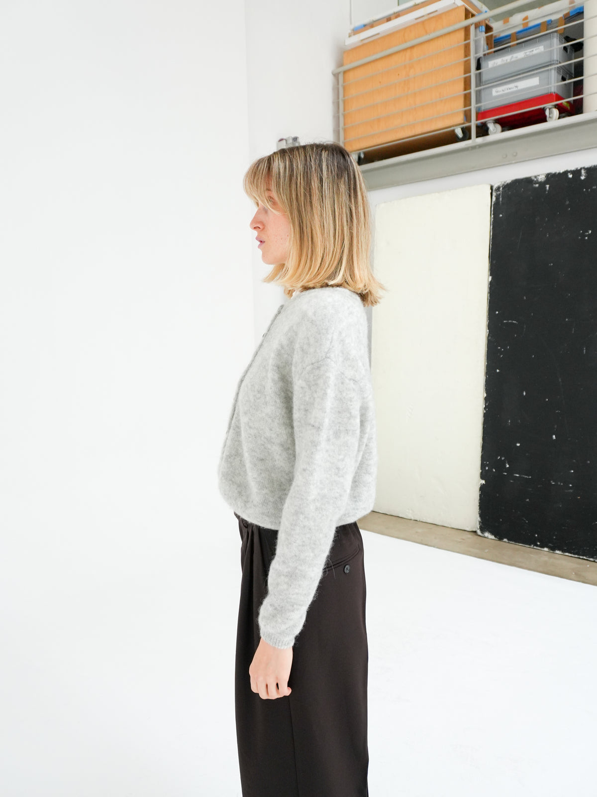 VITOW CARDIGAN IN LIGHT GREY BY AMERICAN VINTAGE