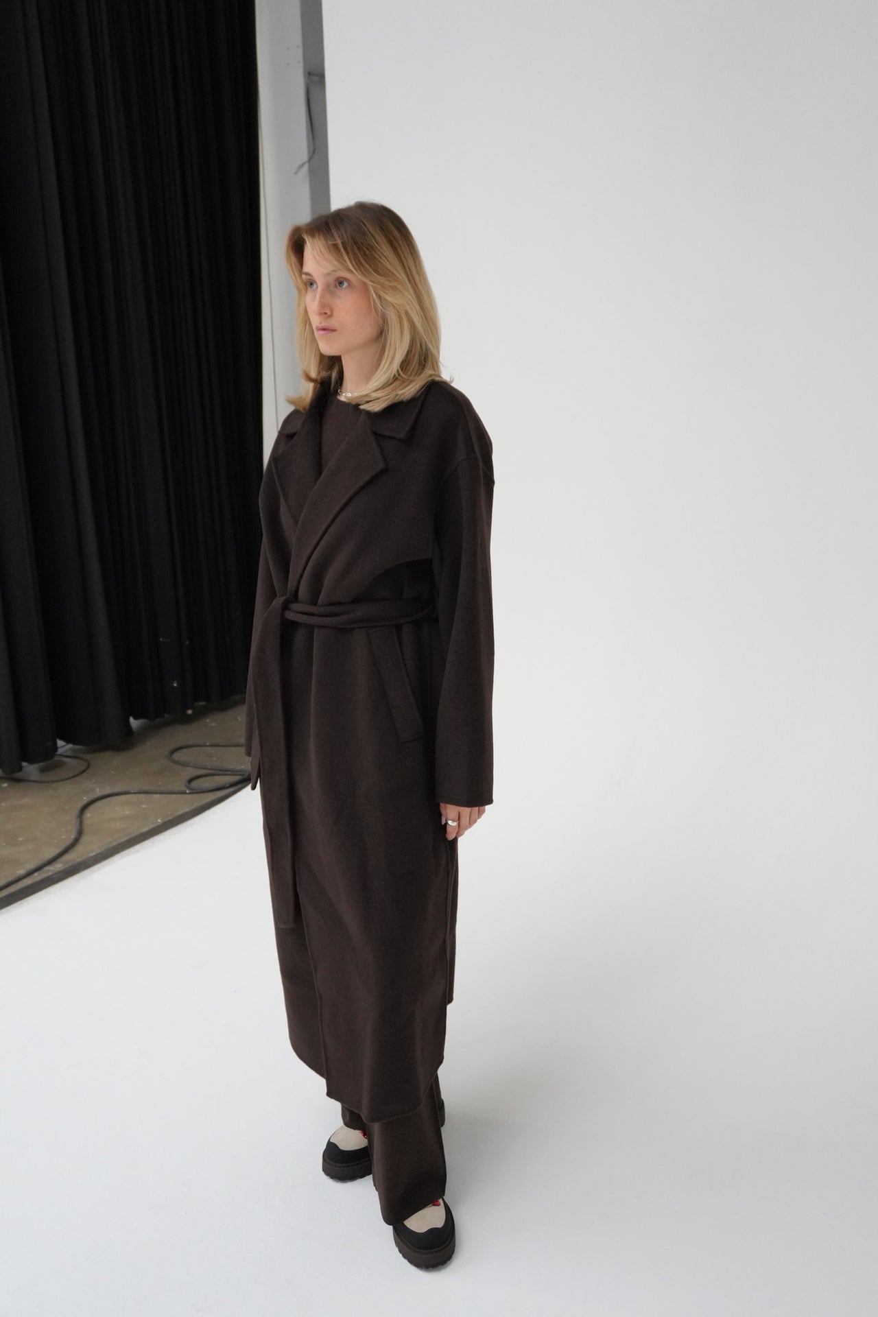STONE COAT BY GRACE & MILA