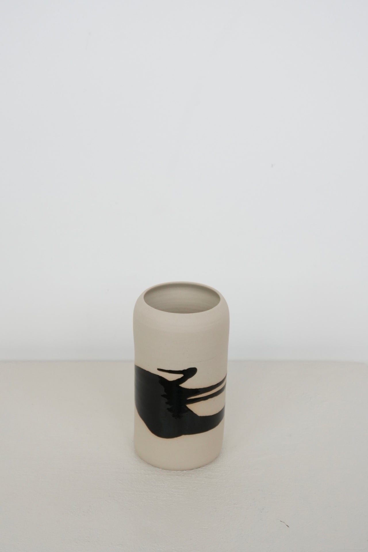 OTIS VASE BY VIOLA BEUSCHER