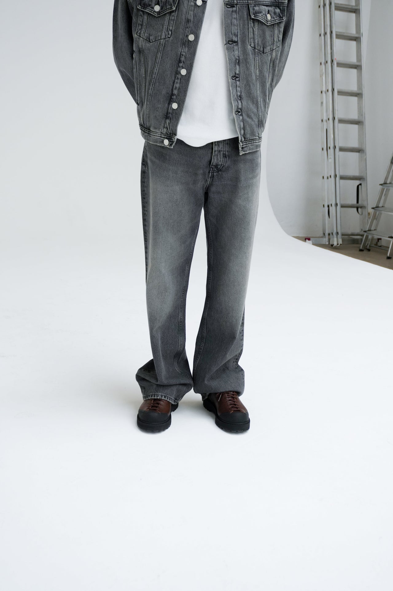 GENOA DENIM BY WON HUNDRED
