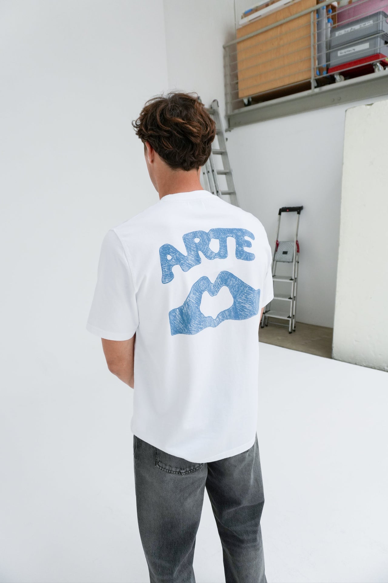 DIELS SCRIBBLE T-SHIRT BY ARTE ANTWERP