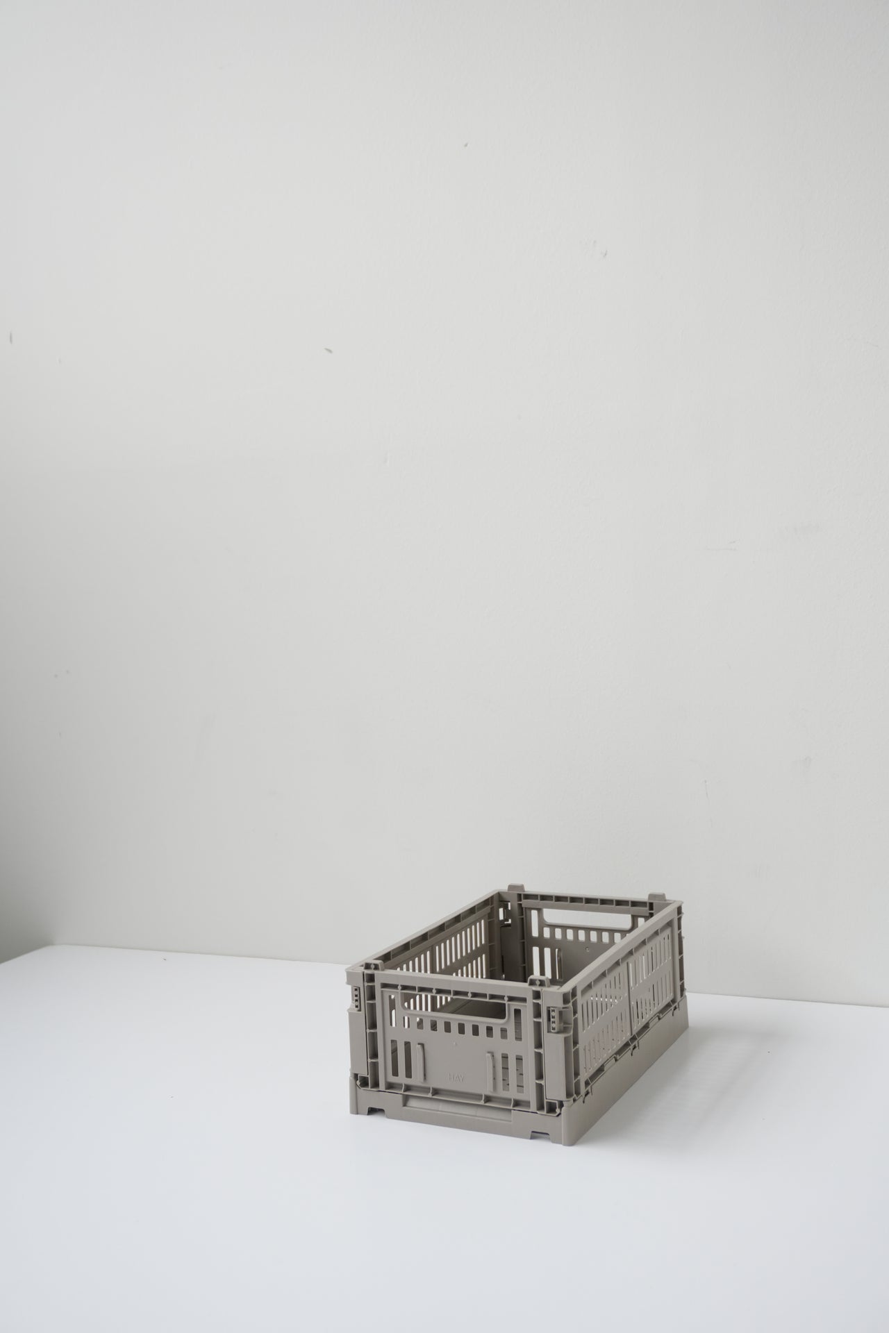 Colour Crate S by HAY