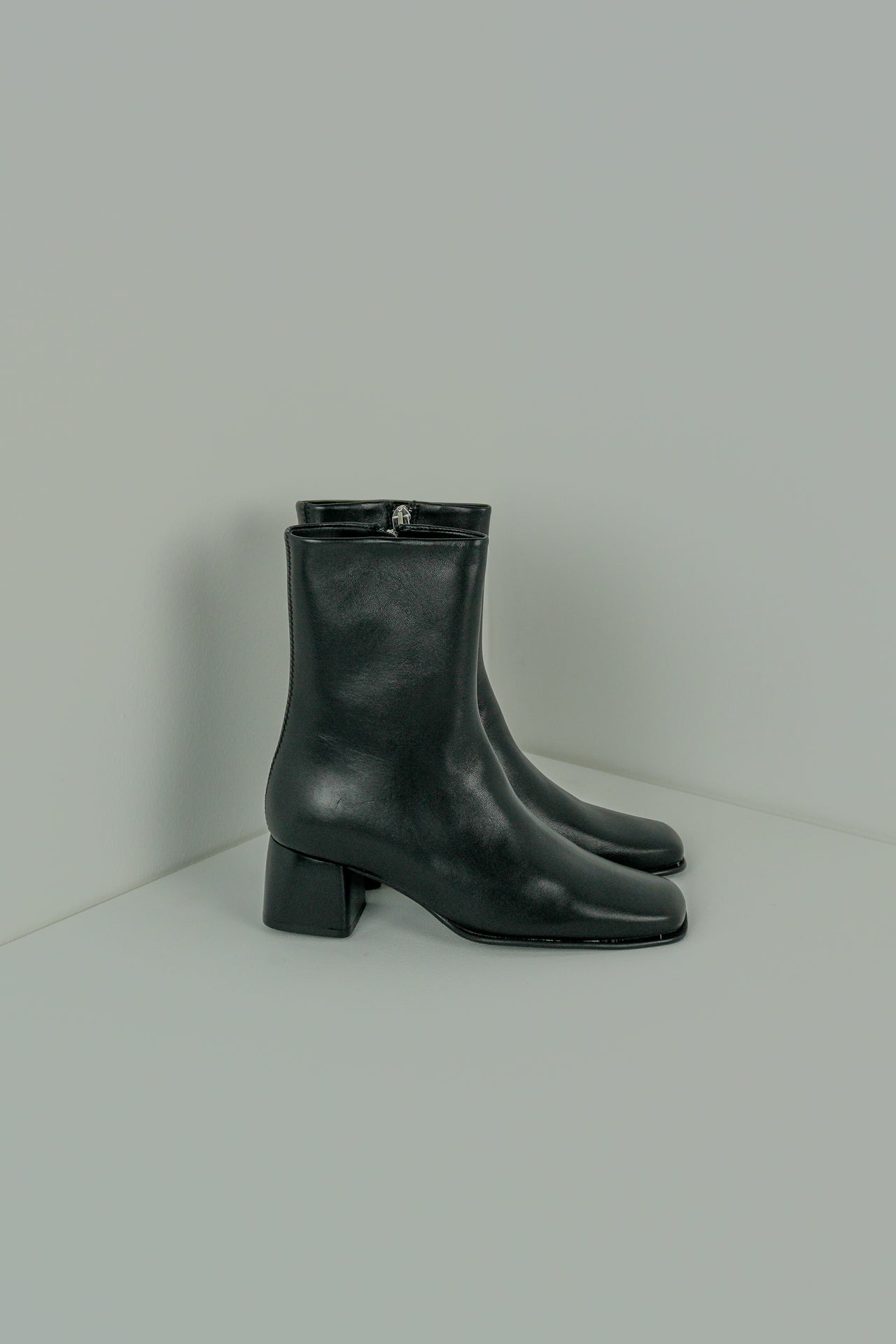 EILEEN LEATHER BOOTS BY FILIPPA K