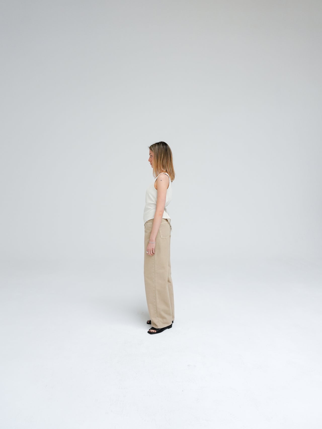 W' JANE PANT IN BARCHAN CARHARTT WIP