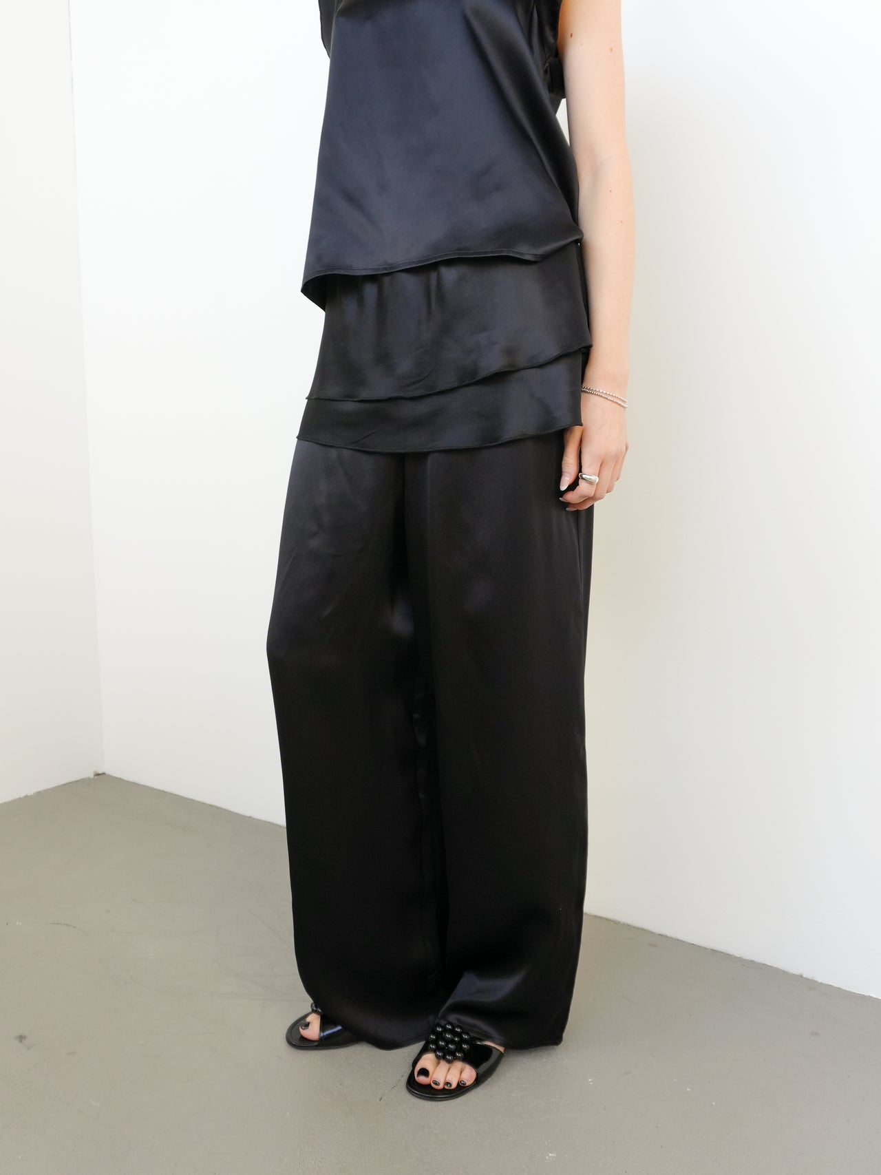 KIN PANTS BY BASERANGE