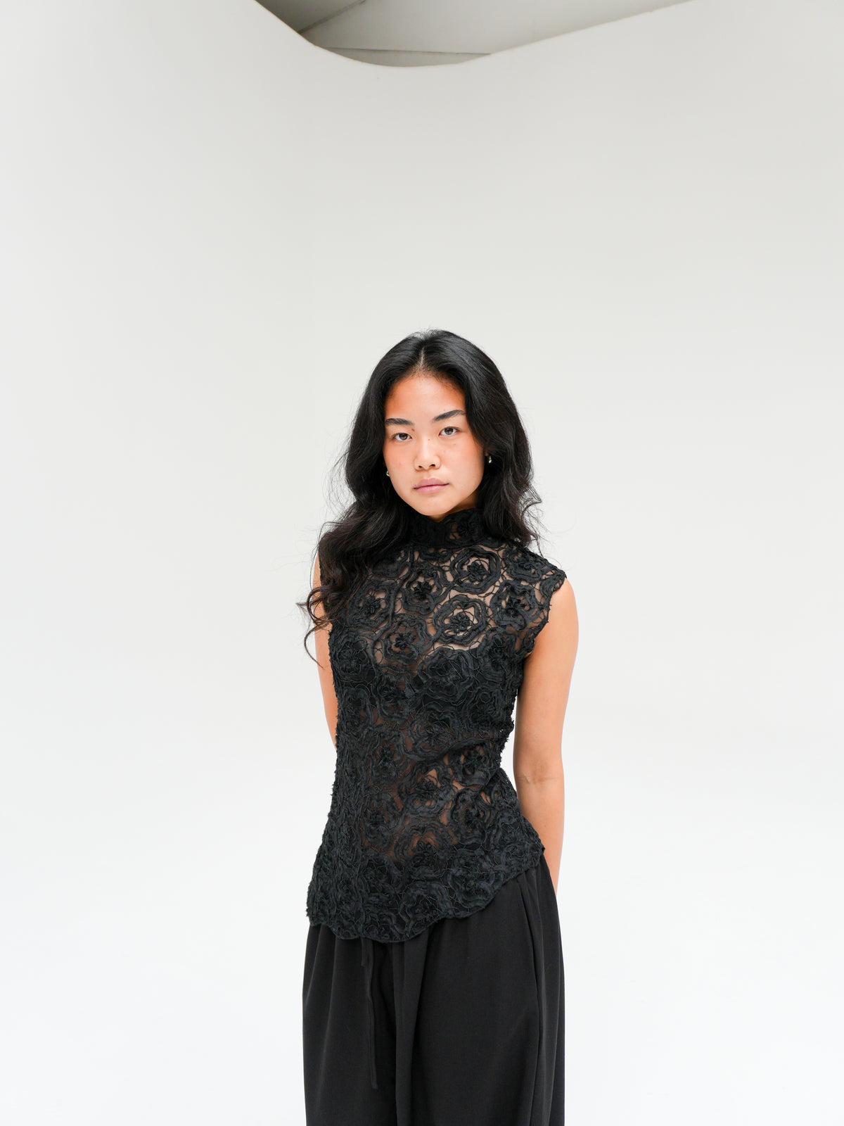 DONATELLA TOP IN BLACK BY OPÉRA SPORT