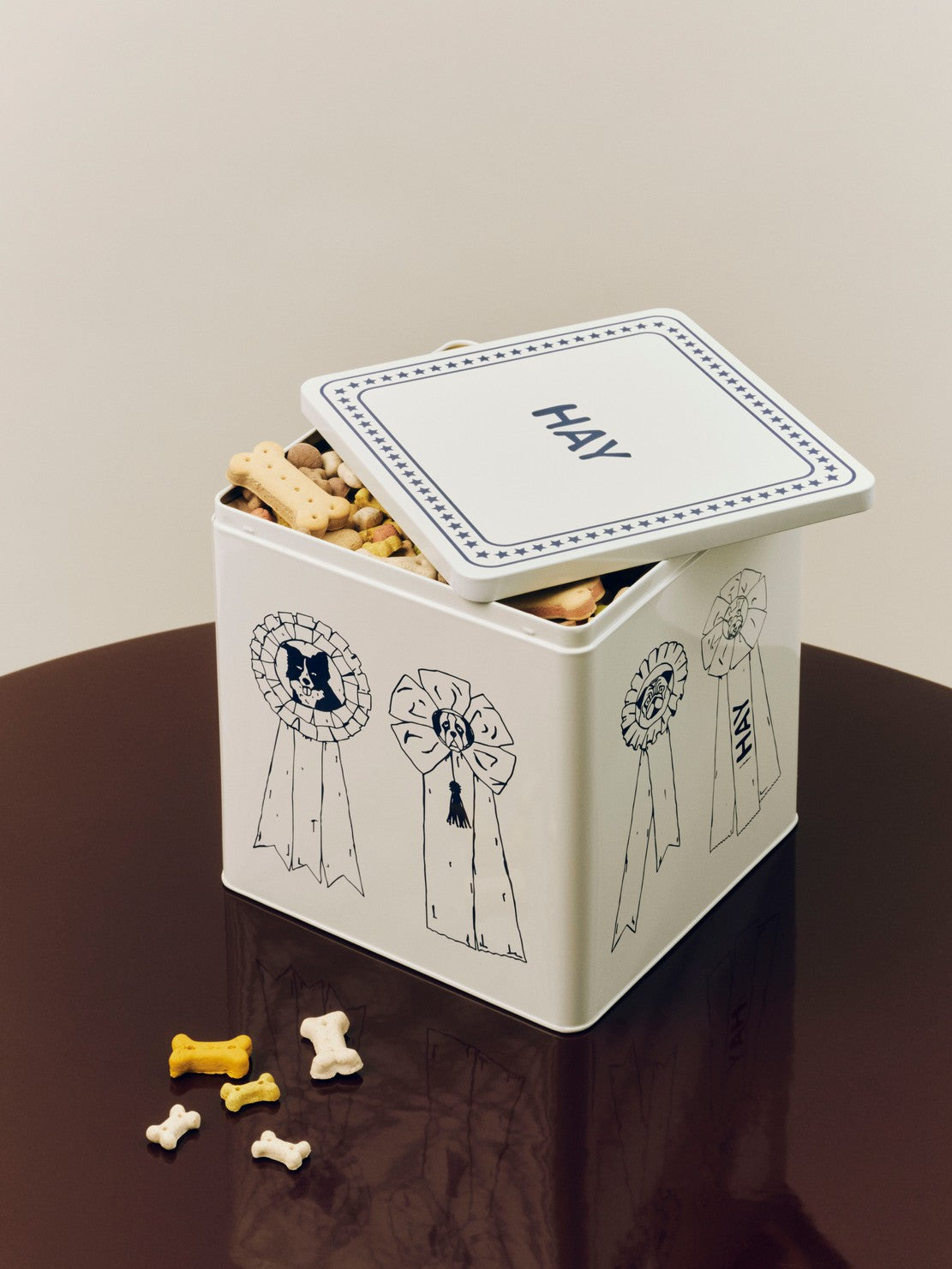Dogs Food Tin in L by HAY