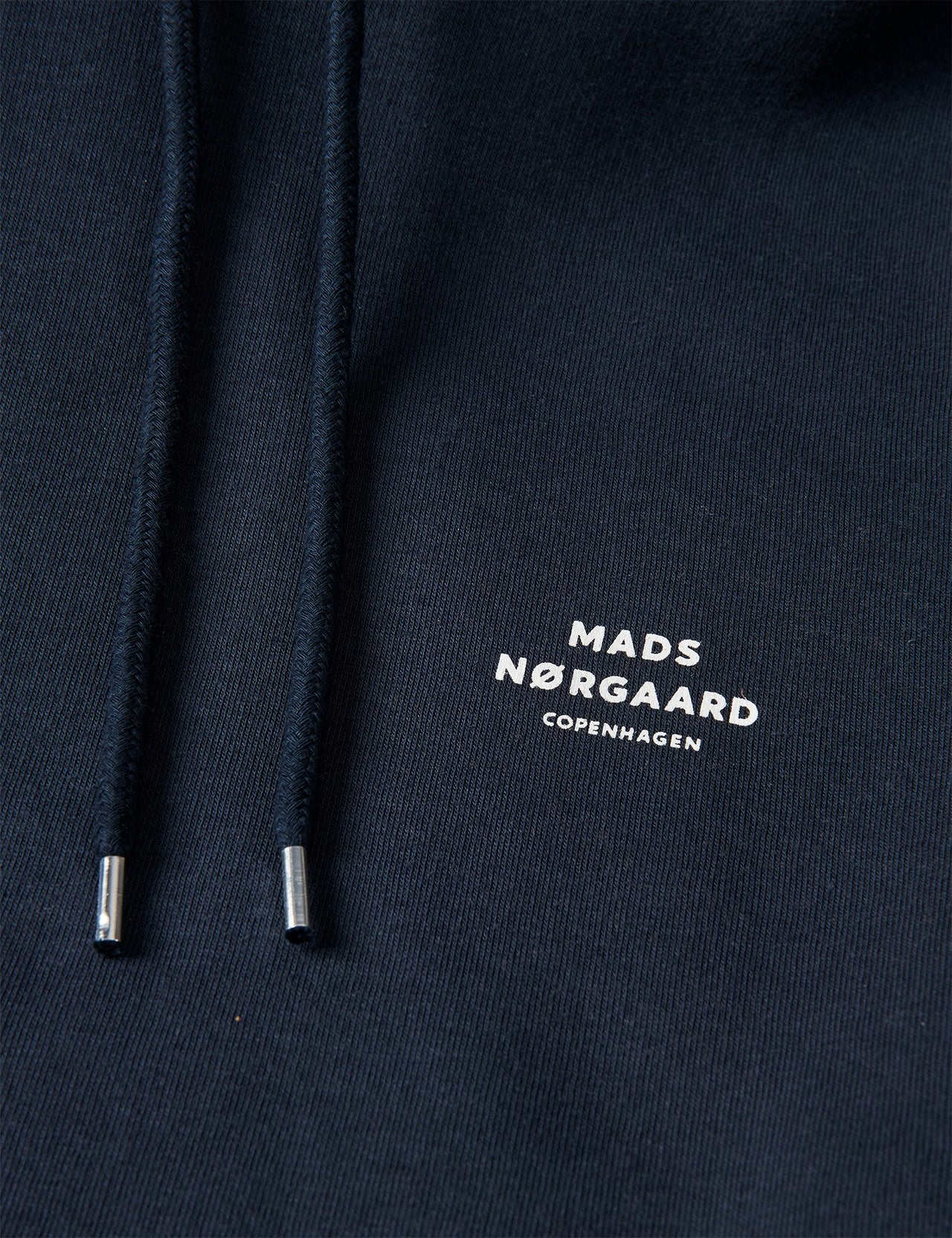 STANDARD HOODIE BY MADS NØRGAARD