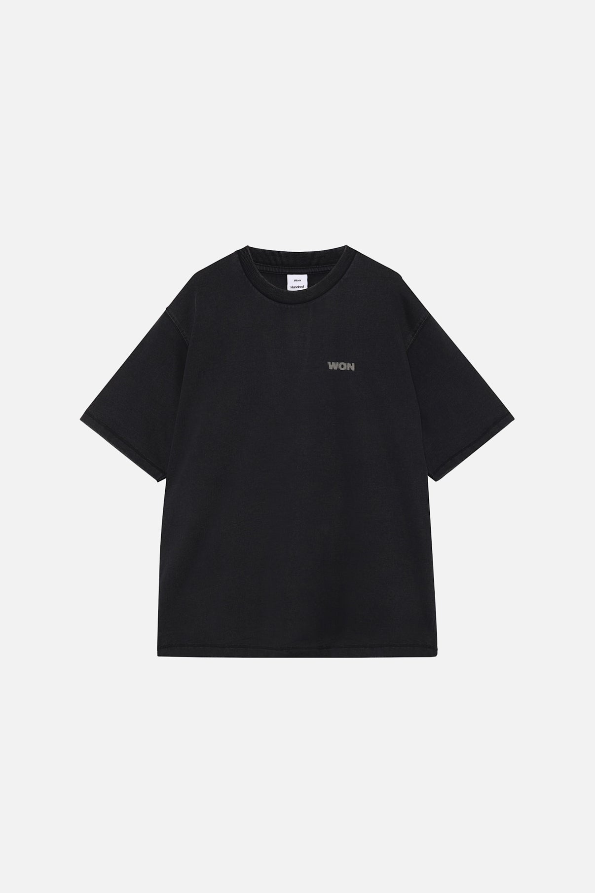 LA ITALIC LOGO T-SHIRT BY WON HUNDRED